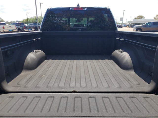 2025 Ram 1500 Tradesman photo 6