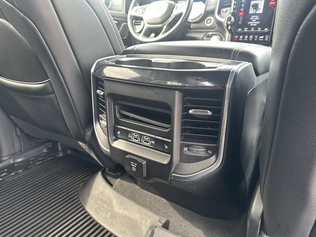 2020 Ram 1500 Laramie photo 23