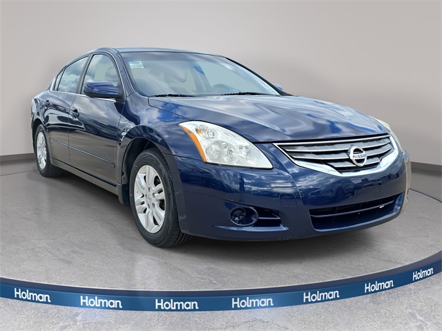 2011 Nissan Altima 2.5 S photo 2