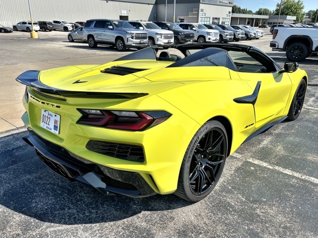 2024 Chevrolet Corvette Z06 photo 2
