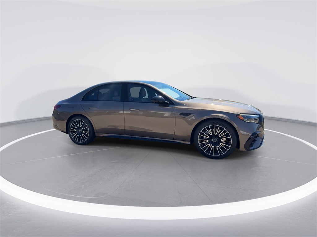 2026 Mercedes Benz E 53 AMG photo 9