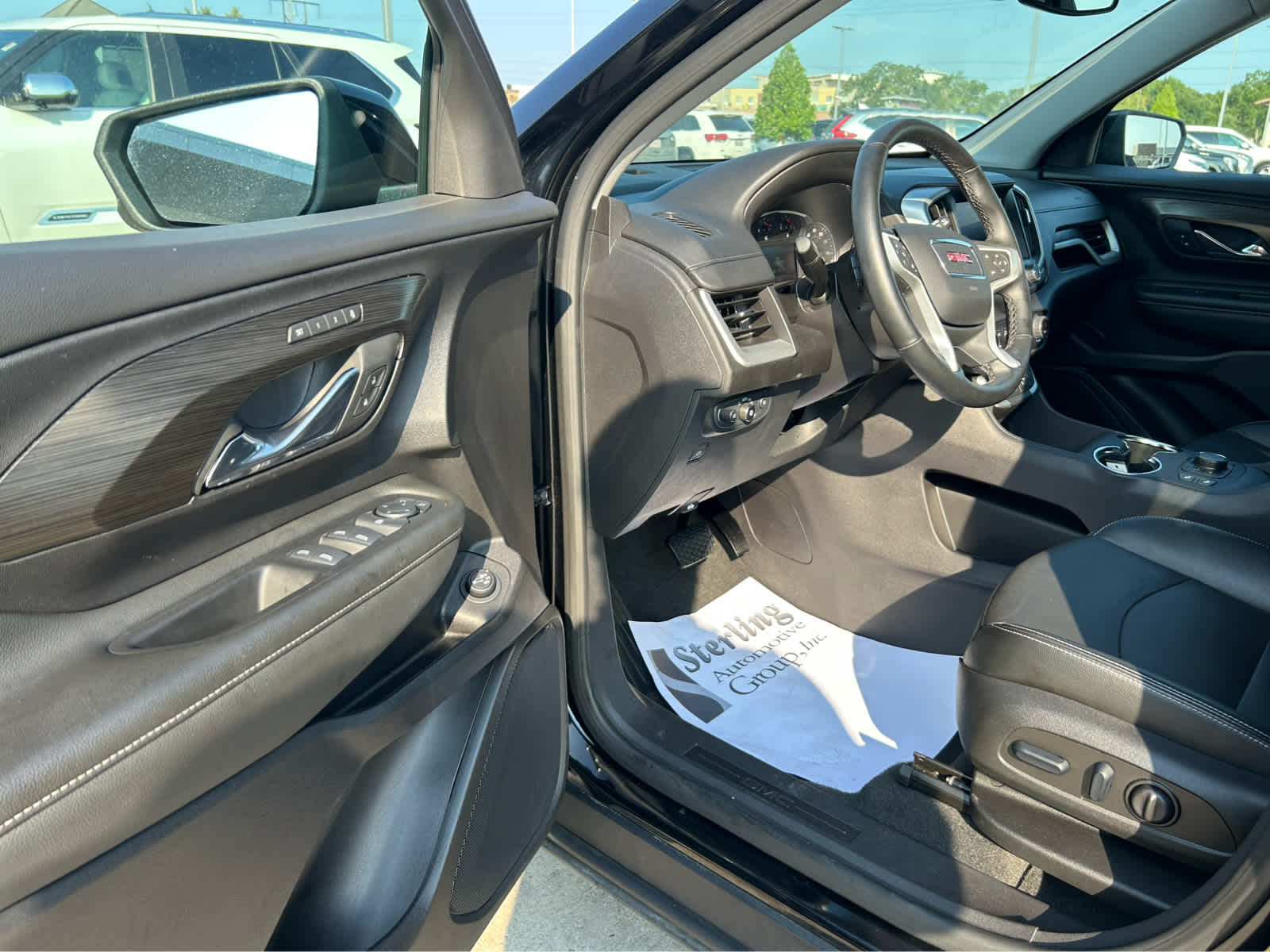 2024 Gmc Terrain SLT photo 7
