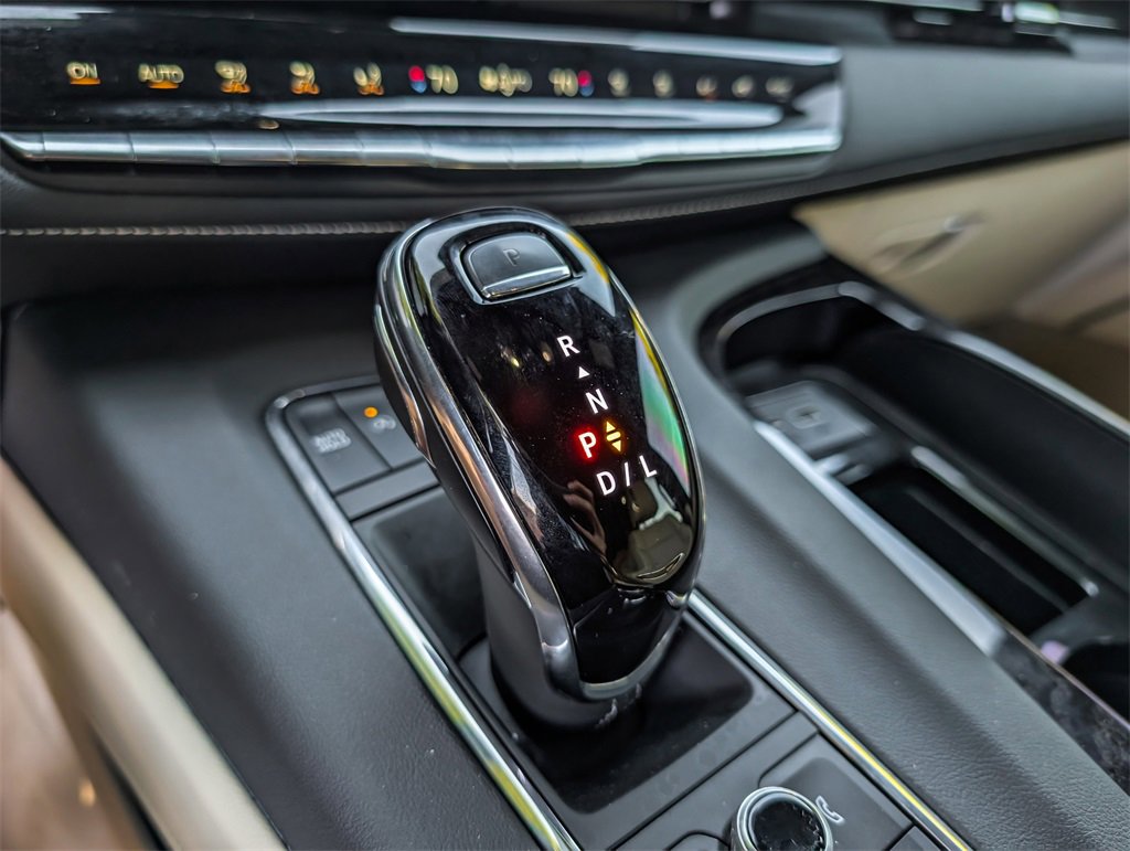 2023 Cadillac Escalade Premium Luxury photo 31