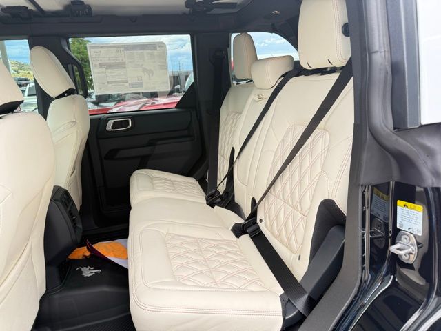 2025 Ford Bronco Heritage First Edition photo 10