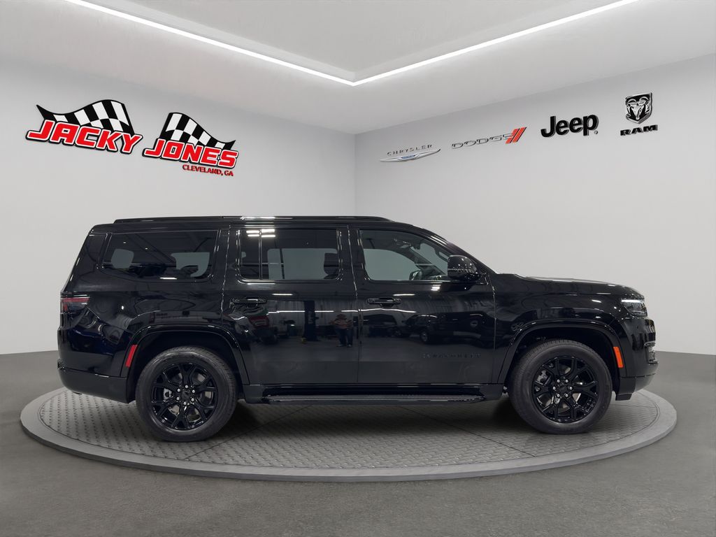 2025 Jeep Wagoneer Series II Carbide photo 7