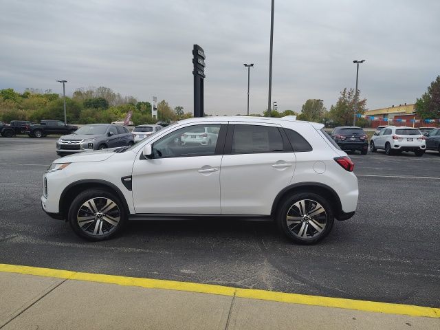 2025 Mitsubishi Outlander Sport ES SE LE photo 3