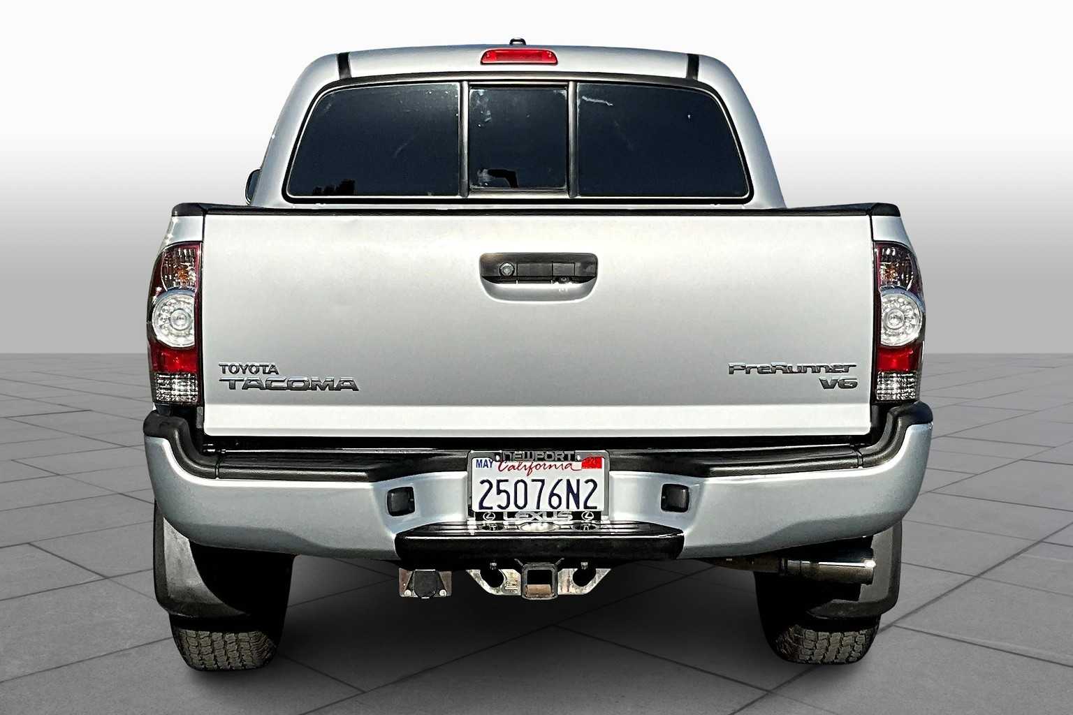 2011 Toyota Tacoma PreRunner photo 4