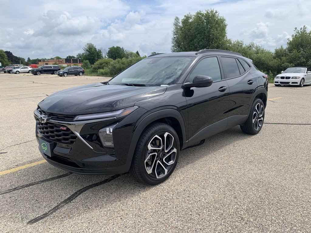2025 Chevrolet Trax photo 4