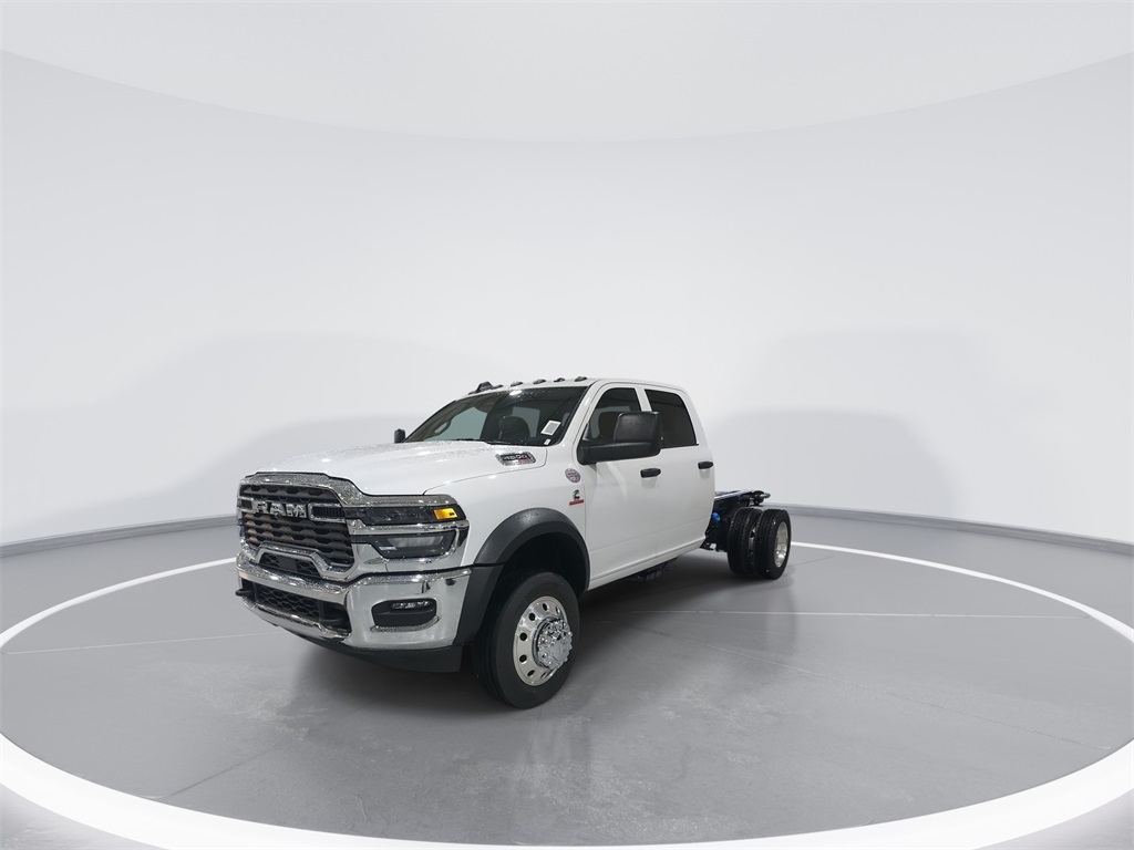 2026 Ram 4500 Tradesman photo 3