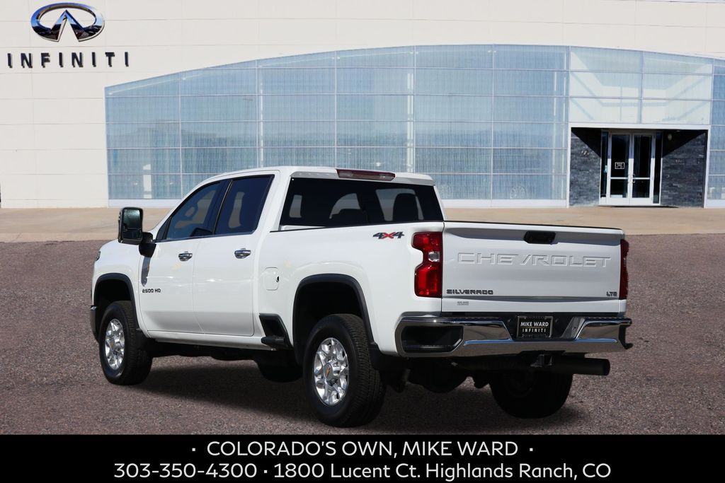 2024 Chevrolet Silverado 2500HD LTZ photo 3