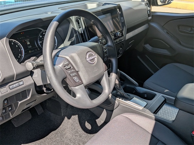 2025 Nissan Frontier S photo 13