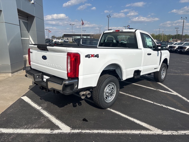 2025 Ford F-350 XL photo 6
