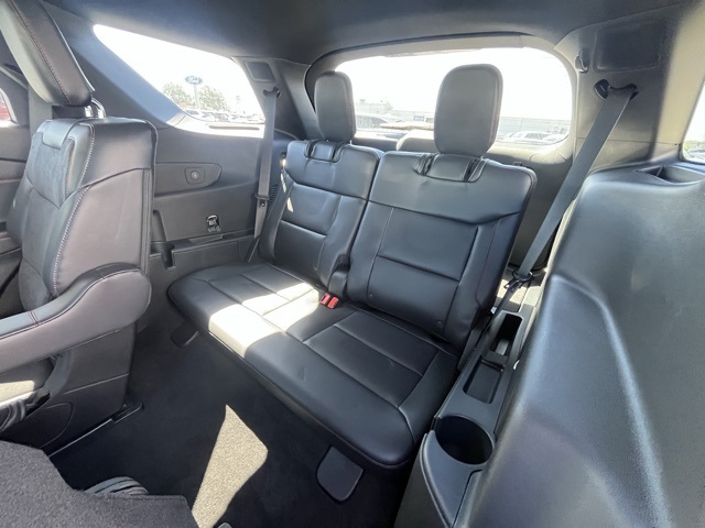 2025 Ford Explorer ST photo 6
