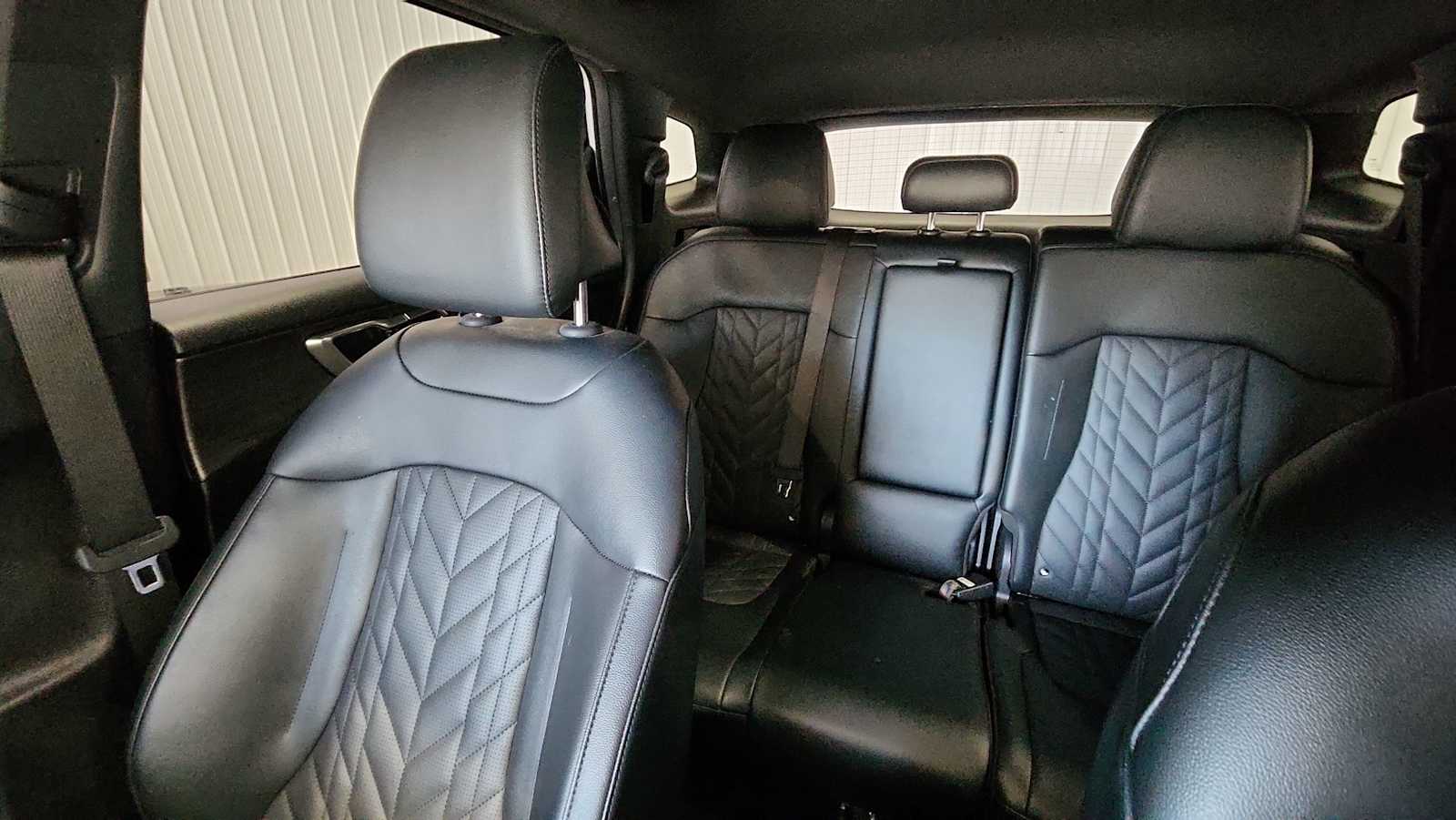 2023 Kia Sportage X-Line photo 12