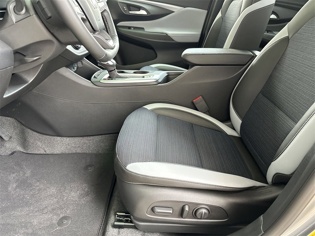 2025 Buick Envista Preferred photo 12