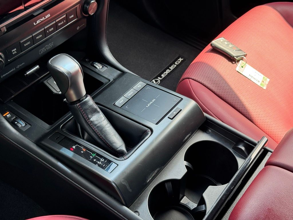 2023 Lexus GX 460 photo 33