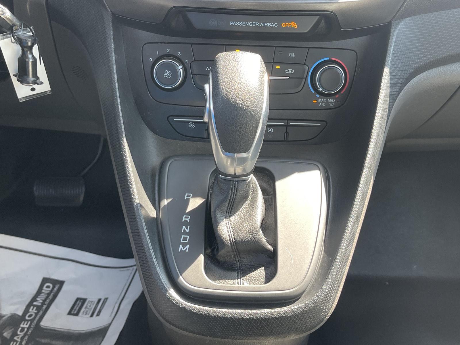 2020 Ford Transit Connect XL photo 26