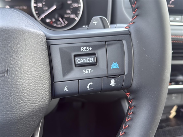 2026 Nissan Rogue SV photo 17