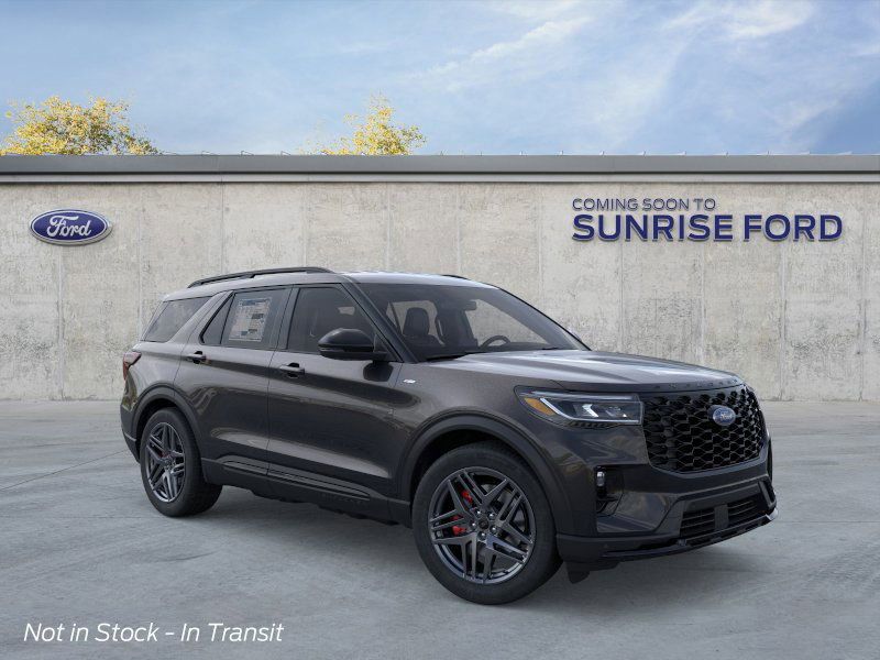 2025 Ford Explorer ST-Line photo 8