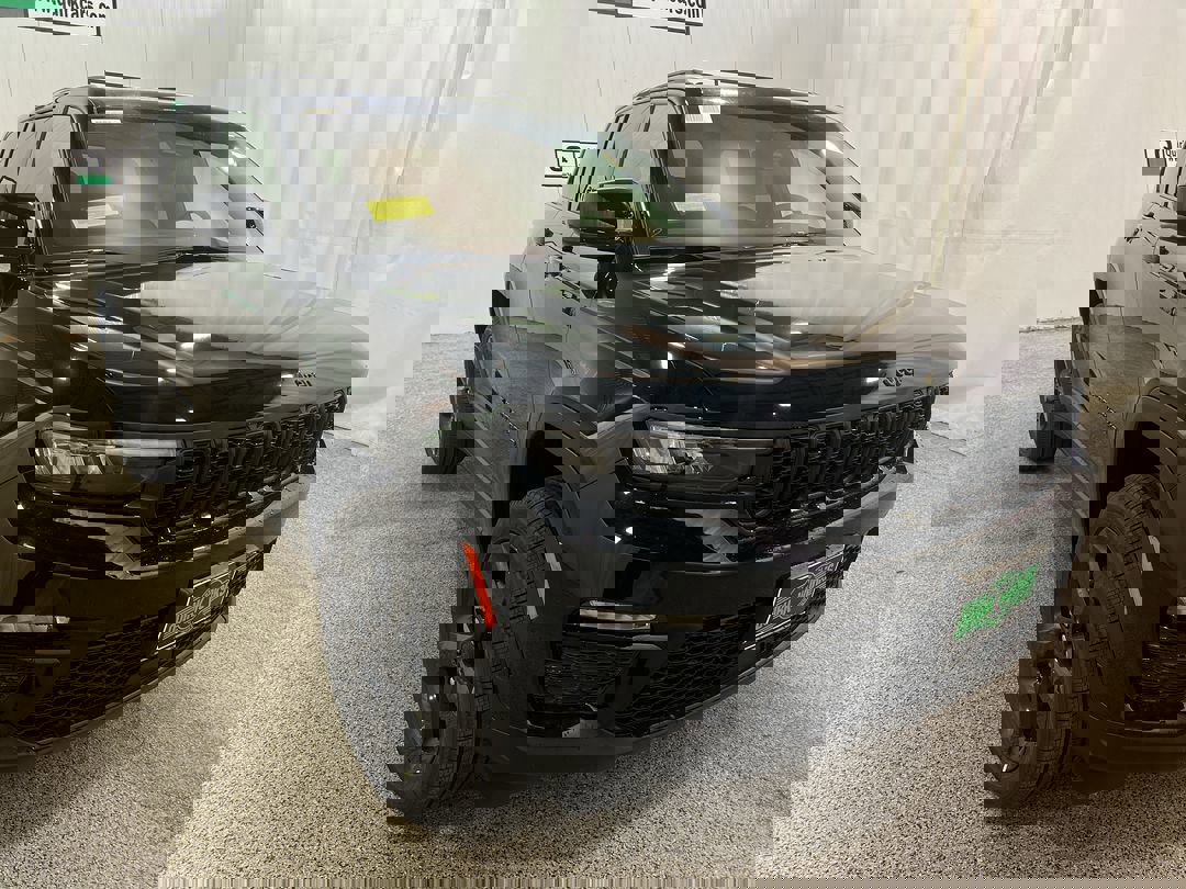 2025 Jeep Grand Cherokee Limited's photo