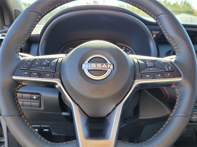 2024 Nissan Kicks SR photo 20