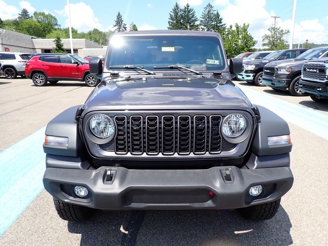 2025 Jeep Wrangler Sport S photo 7
