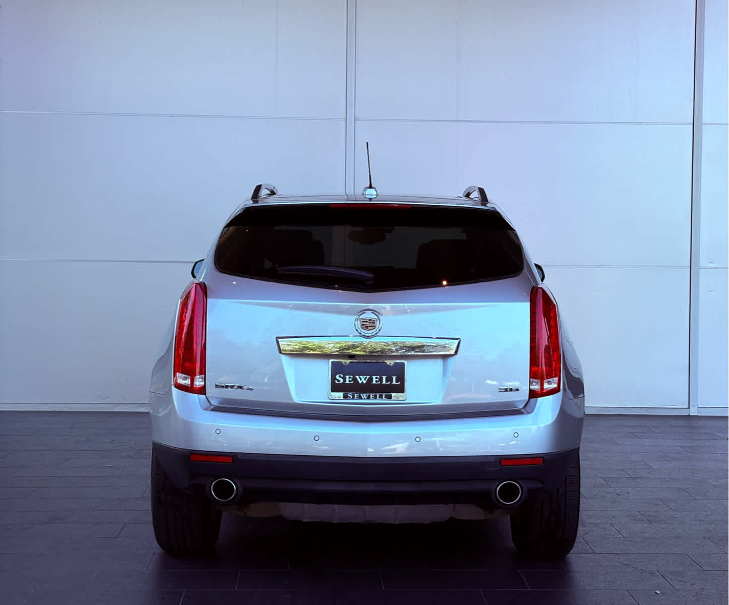 2016 Cadillac SRX Luxury photo 4
