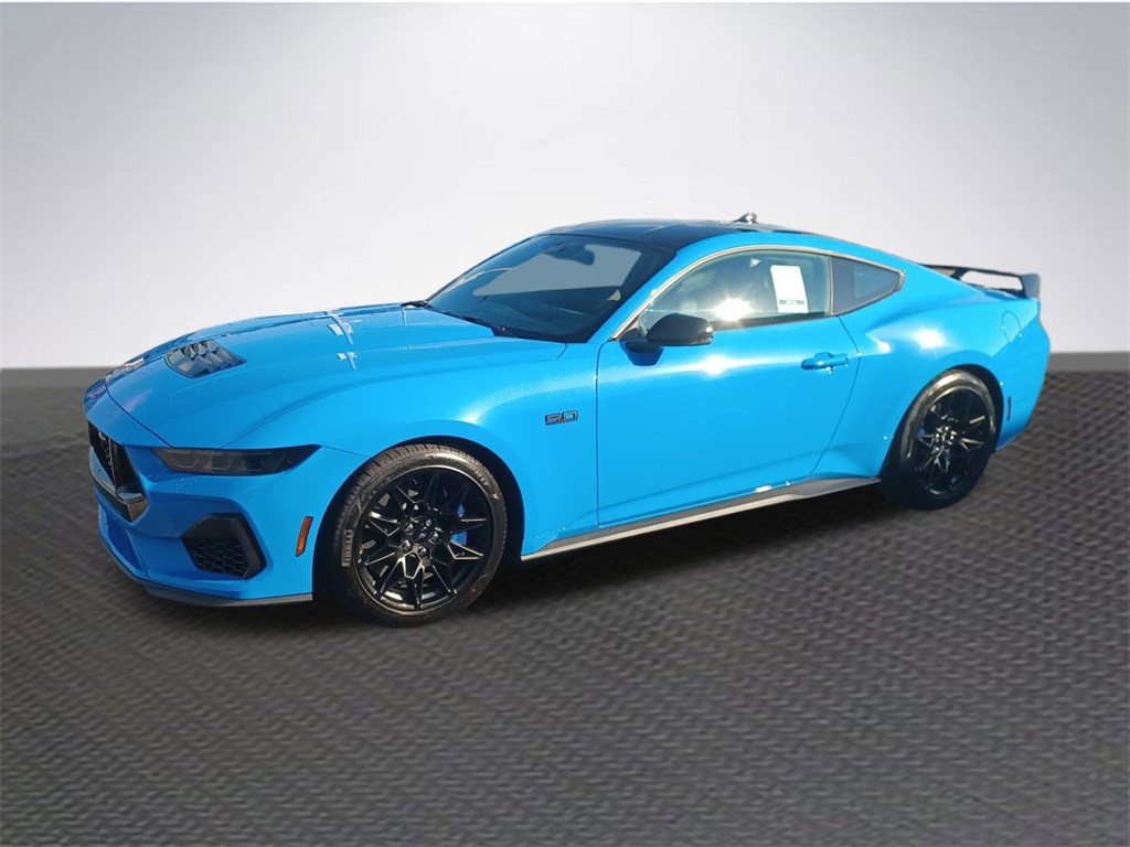 2025 Ford Mustang GT photo 2