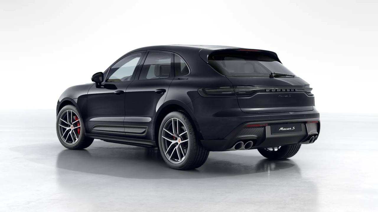 2026 Porsche Macan S photo 2