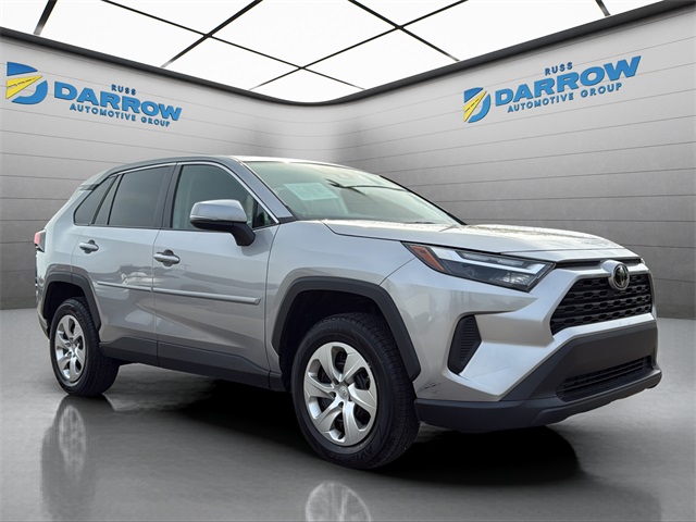 2023 Toyota RAV4 LE photo 2