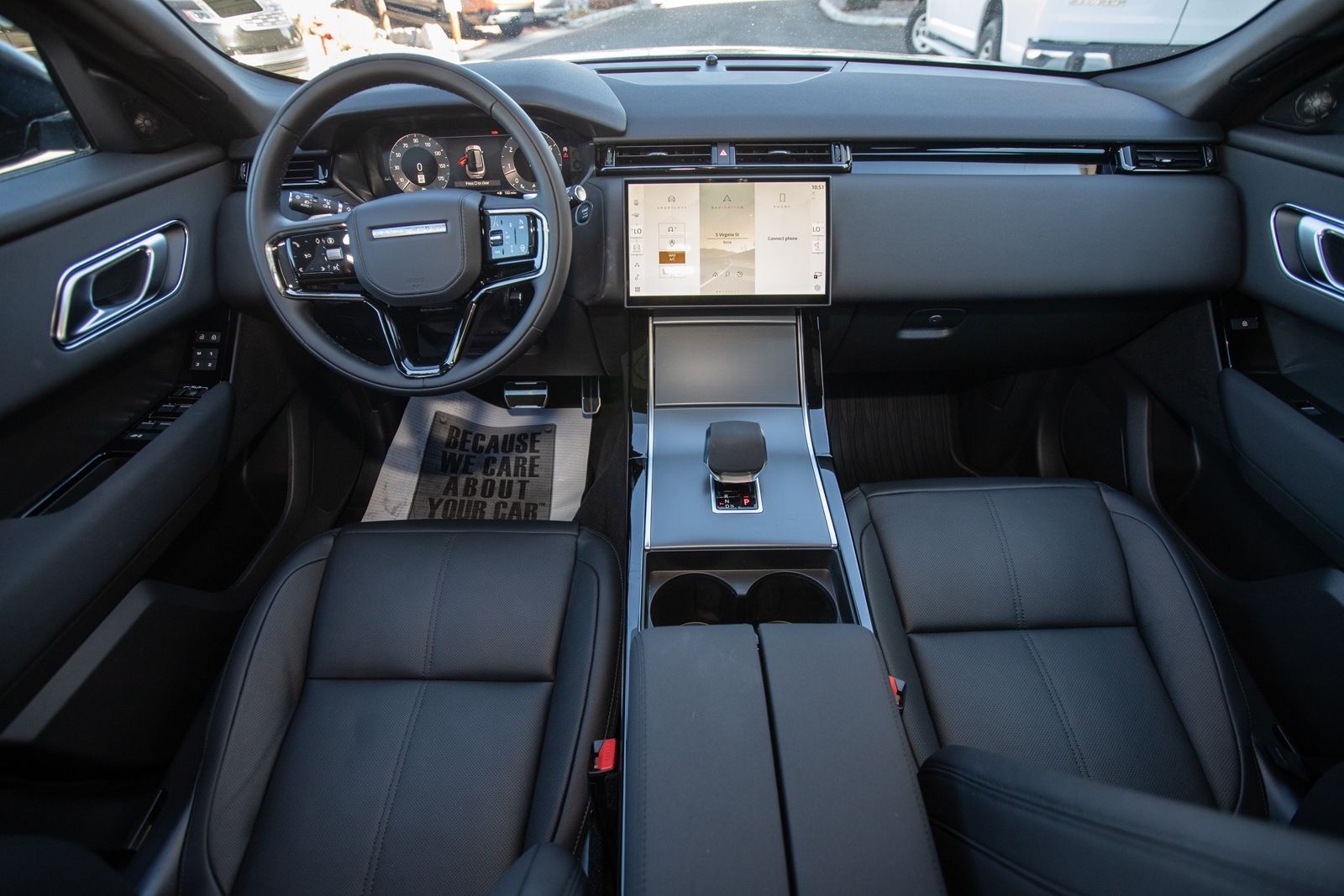 2025 Land Rover Range Rover Velar SE photo 25