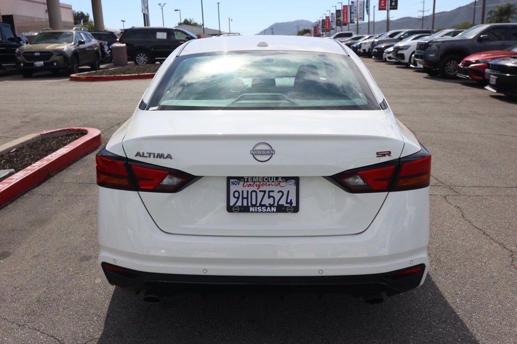 2024 Nissan Altima 2.5 SR photo 4