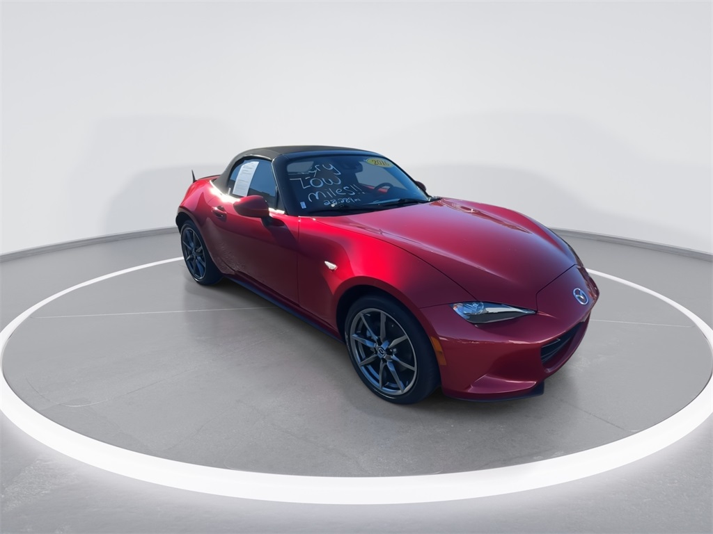Used 2016 Mazda MX-5 Miata Grand Touring with VIN JM1NDAD79G0100714 for sale in Radcliff, KY