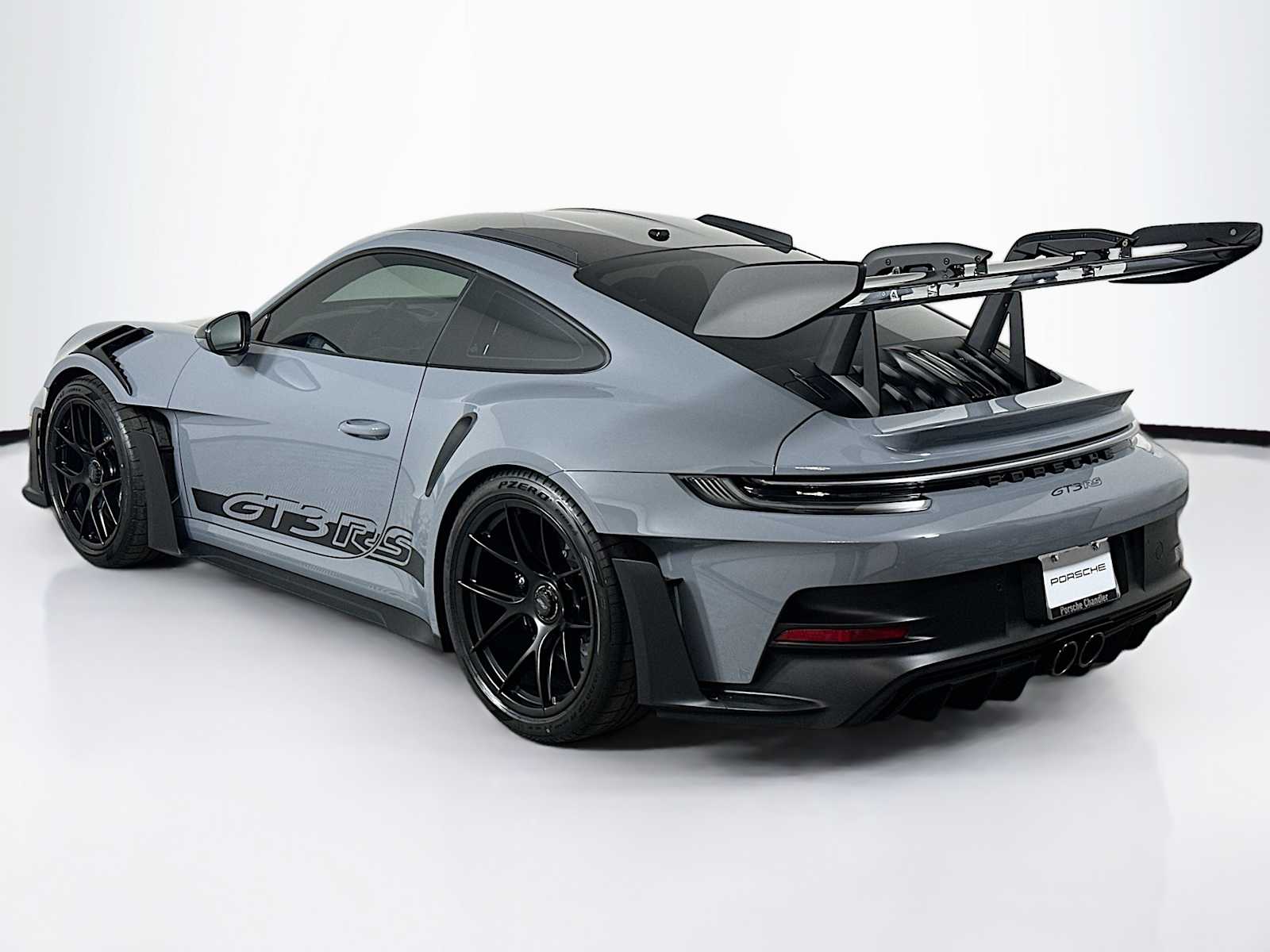 2025 Porsche 911 GT3 RS photo 3