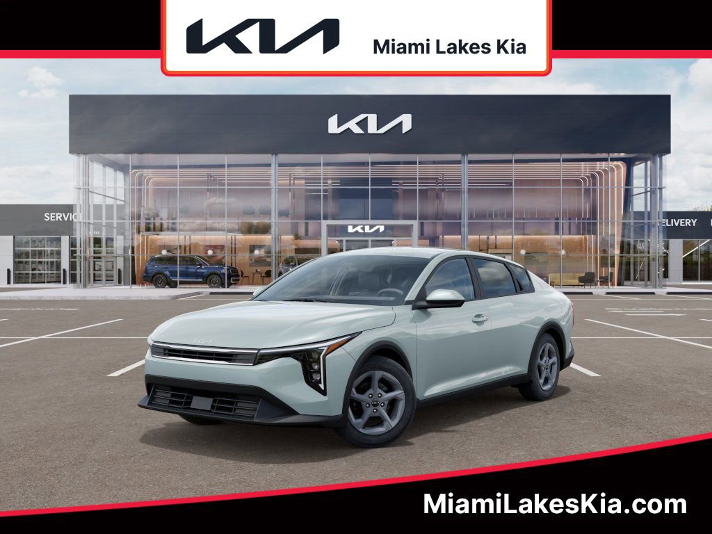 2025 Kia K4 LXS