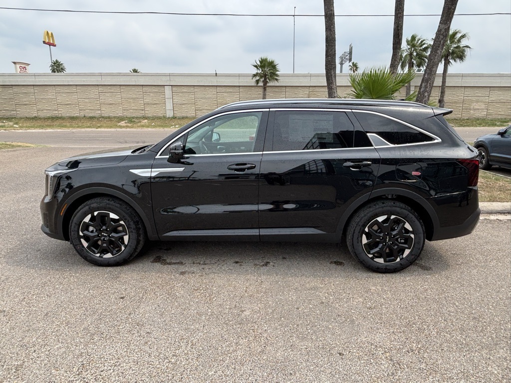 2025 Kia Sorento S photo 4