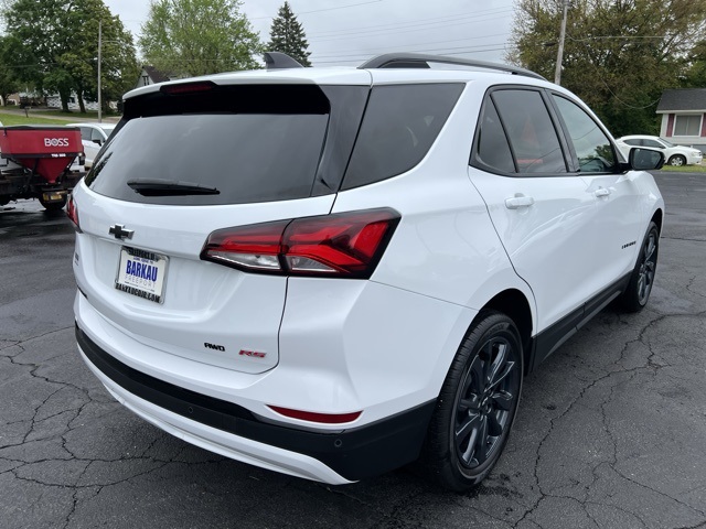 2024 Chevrolet Equinox RS photo 3