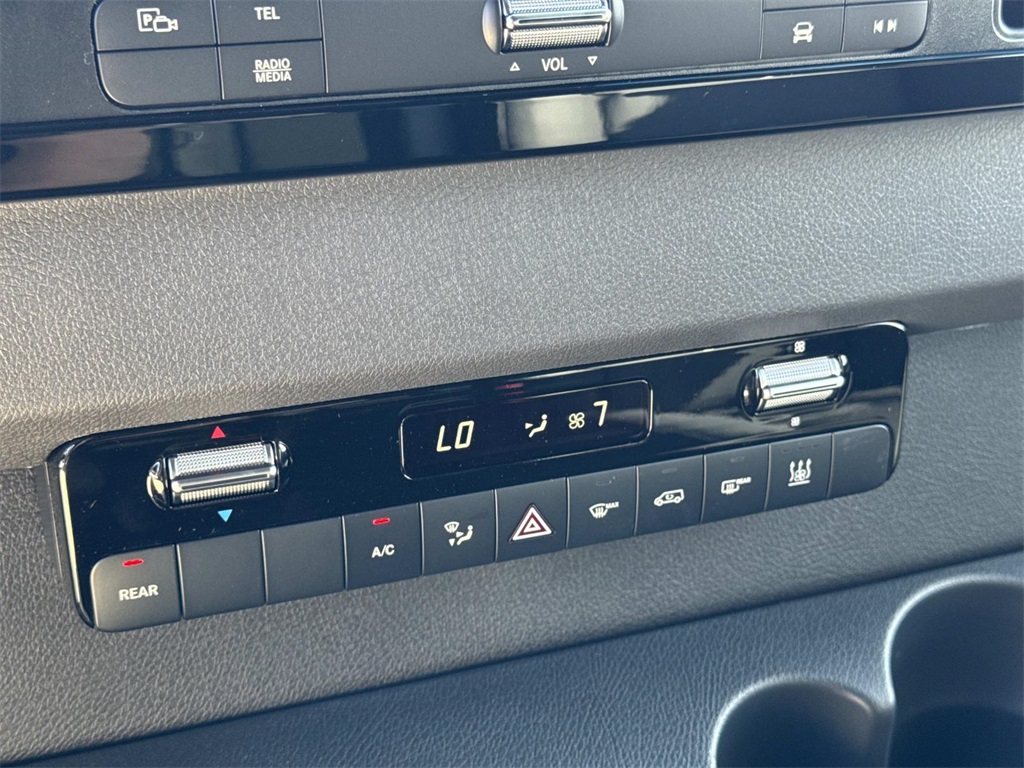 2026 Mercedes Benz S 4MATIC photo 21