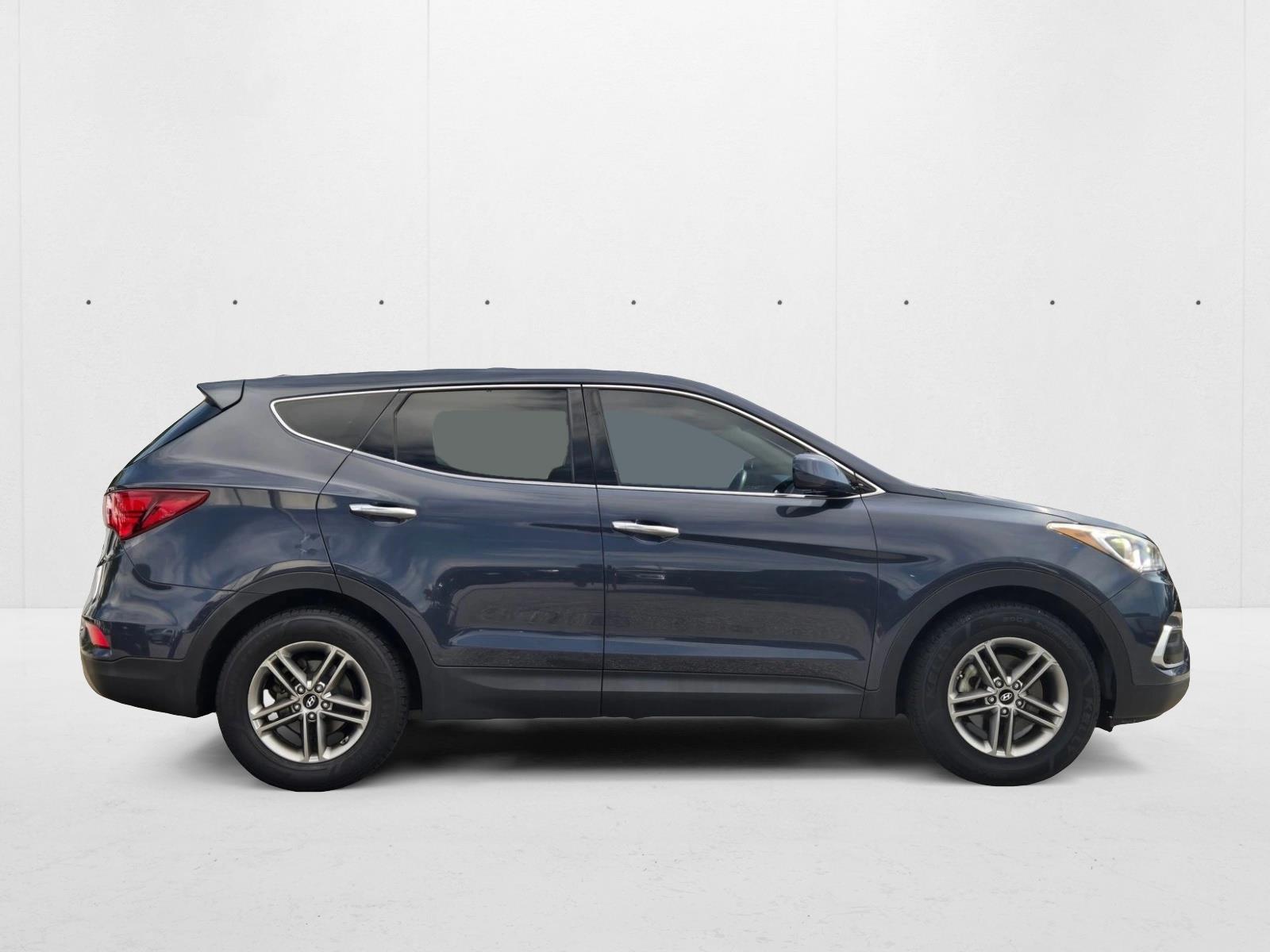 2018 Hyundai Santa Fe Sport Base photo 4