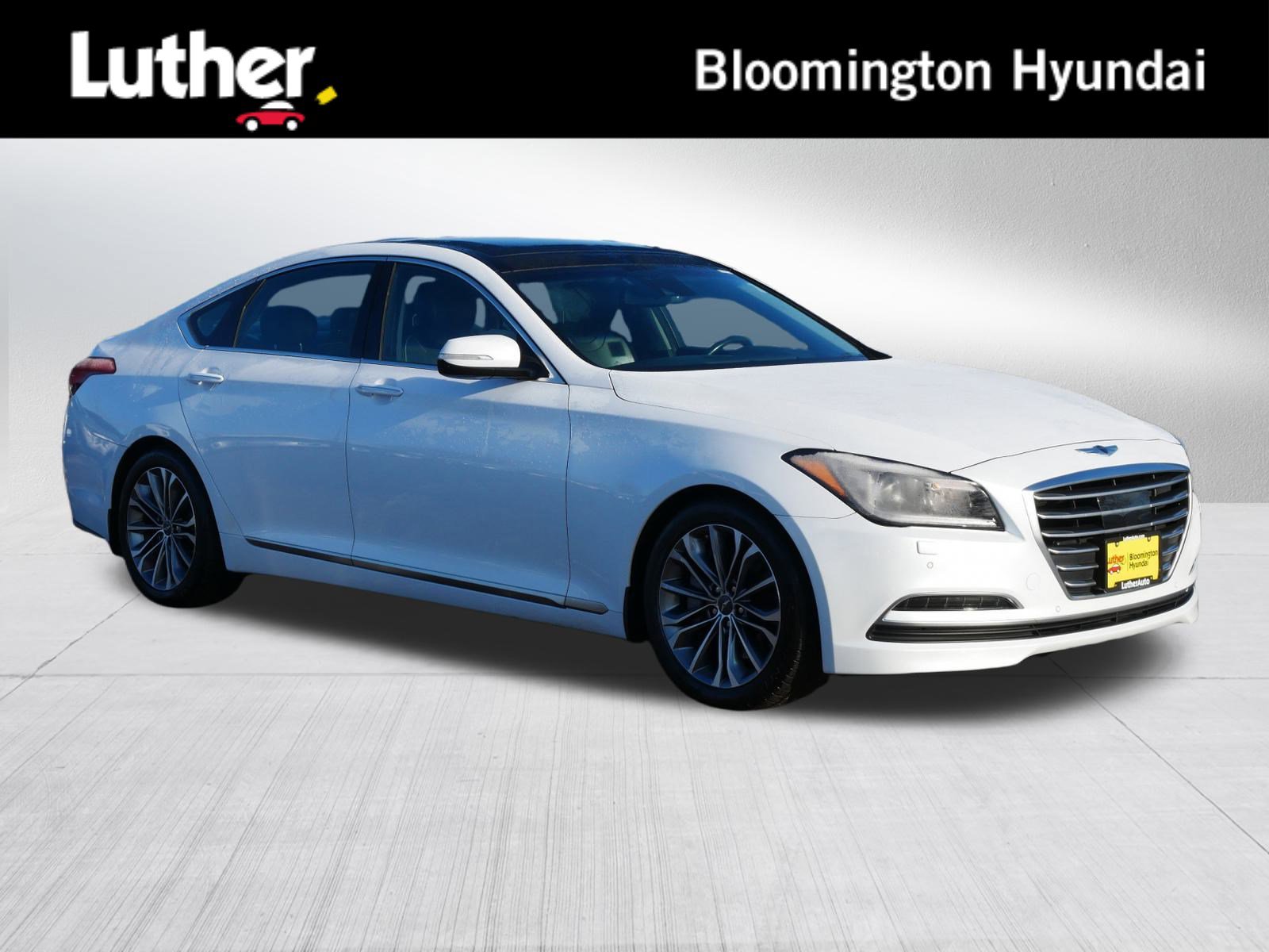 2015 Hyundai Genesis Base's photo