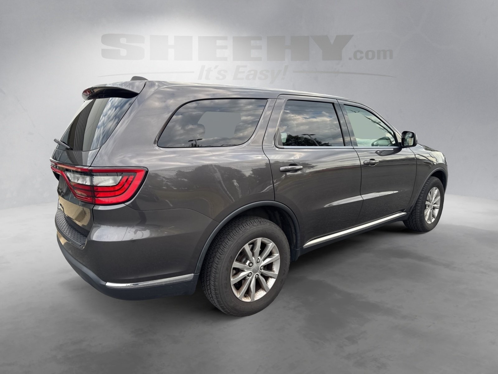 2018 Dodge Durango SXT photo 3