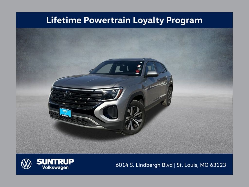 2024 Volkswagen Atlas Cross Sport SE's photo