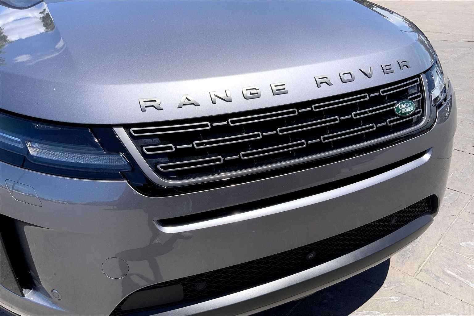 2024 Land Rover Range Rover Evoque S photo 55