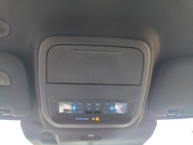 2025 Ford Explorer ST photo 29