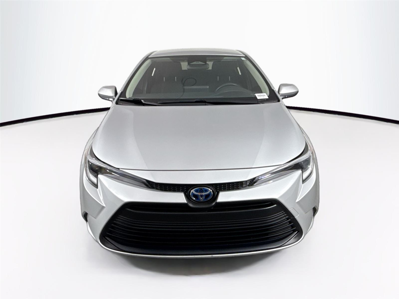 2023 Toyota Corolla Hybrid LE photo 3