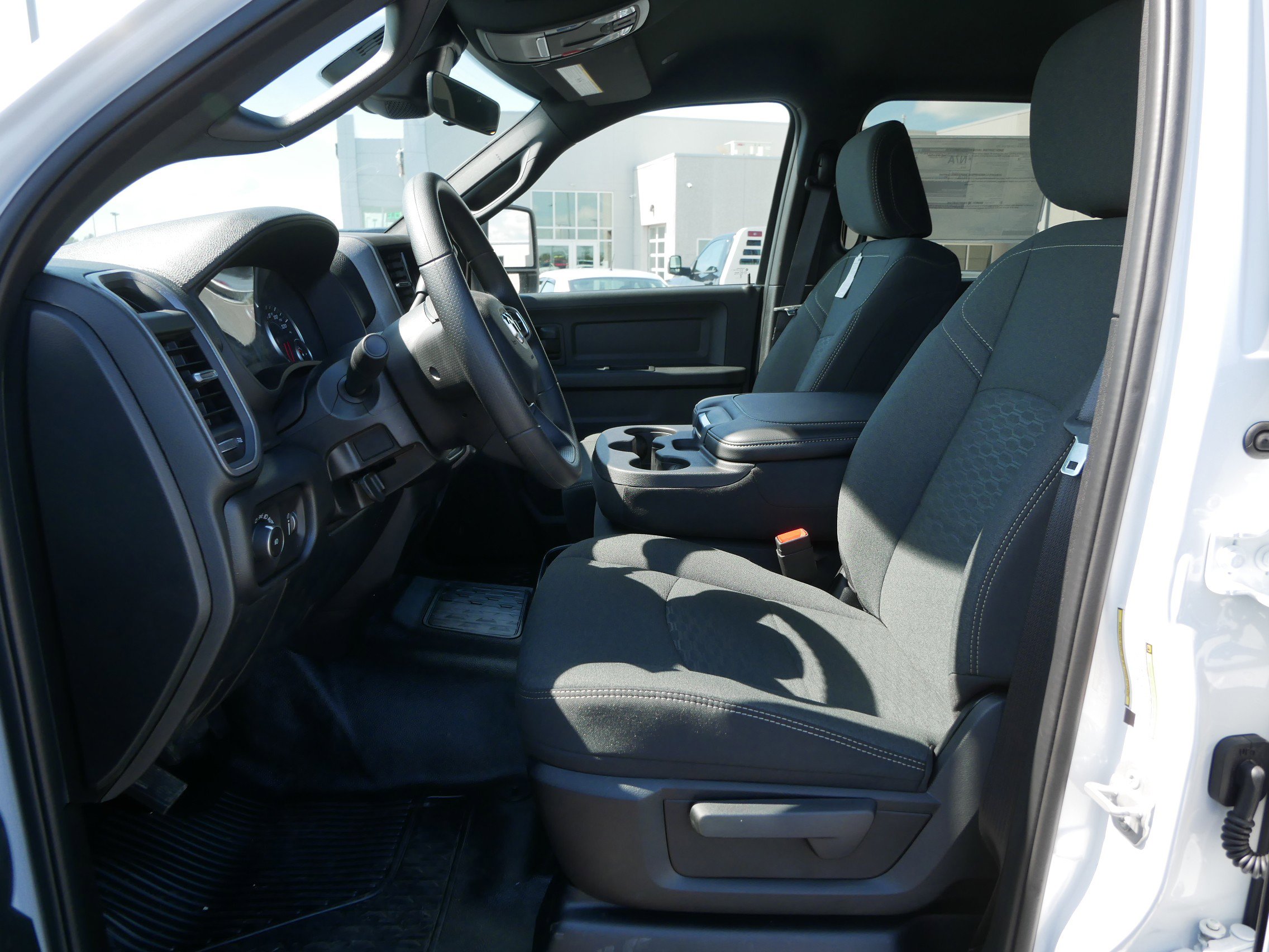 2026 Ram 3500 Tradesman photo 4