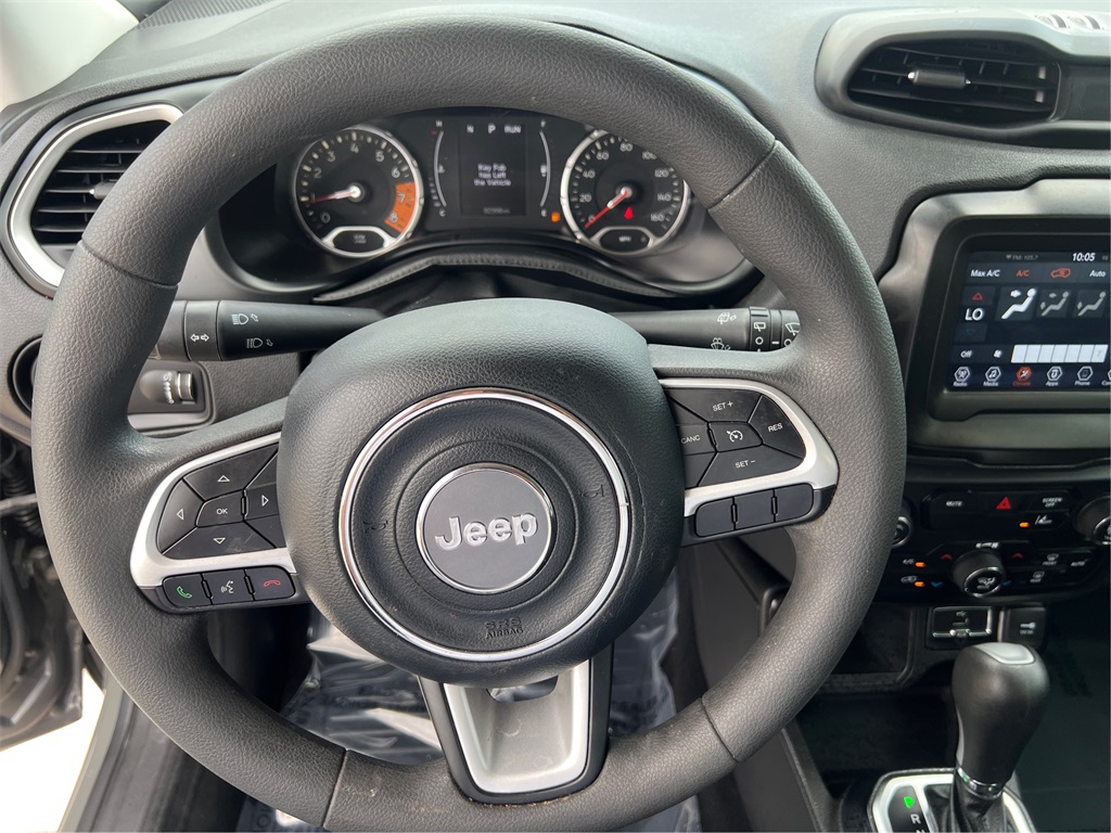 2021 Jeep Renegade Sport photo 16