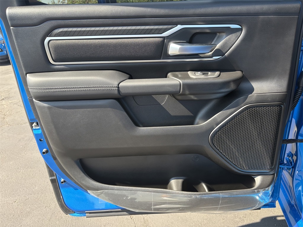 2025 Ram 1500 Big Horn photo 30