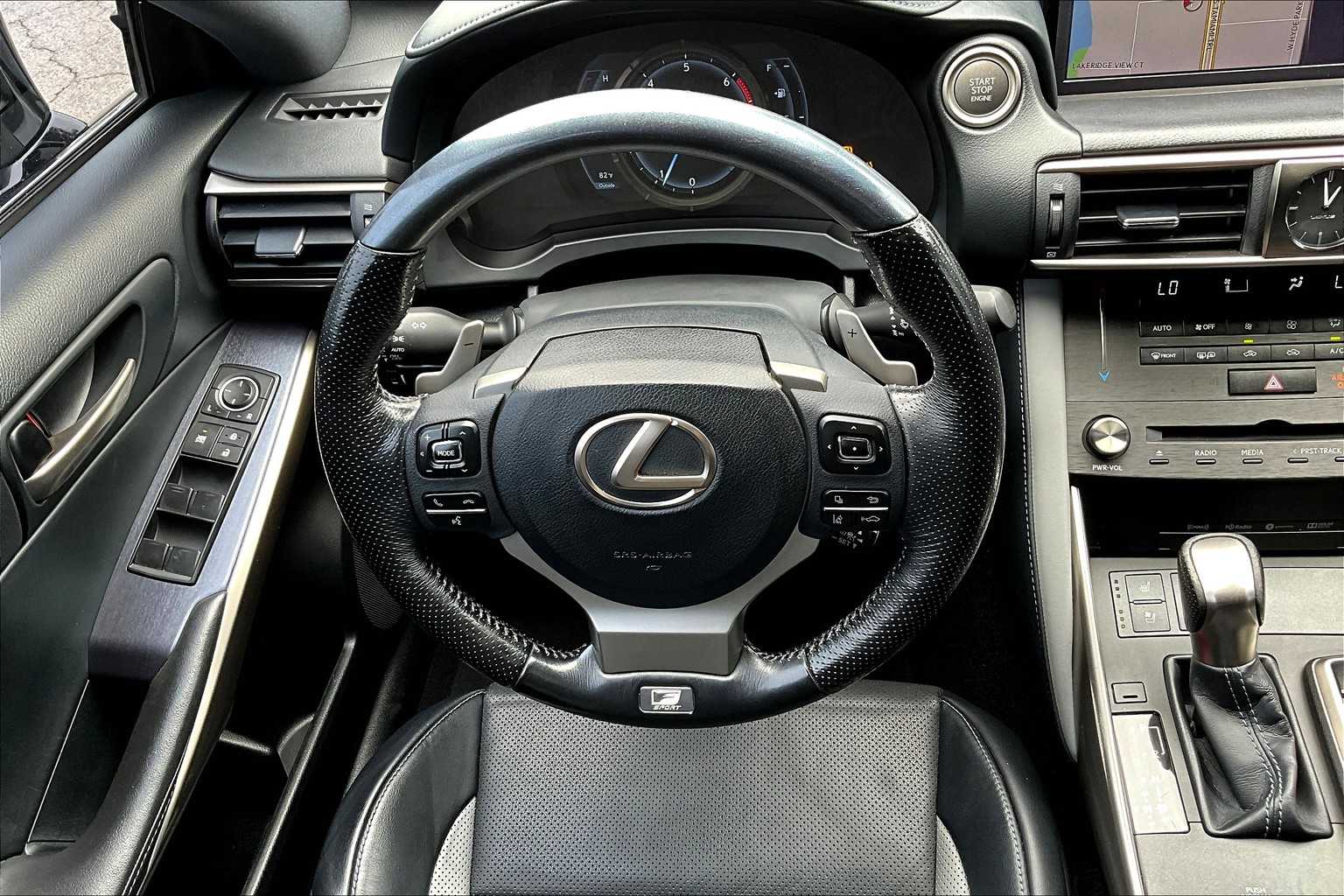 2020 Lexus IS 300 F SPORT photo 5