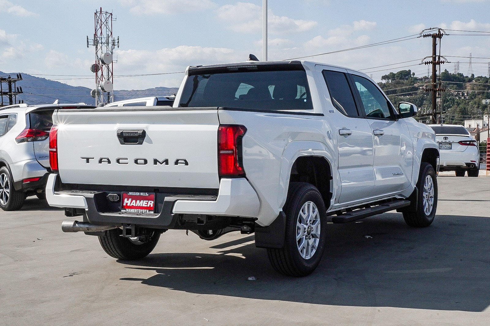 2025 Toyota Tacoma SR5 photo 6